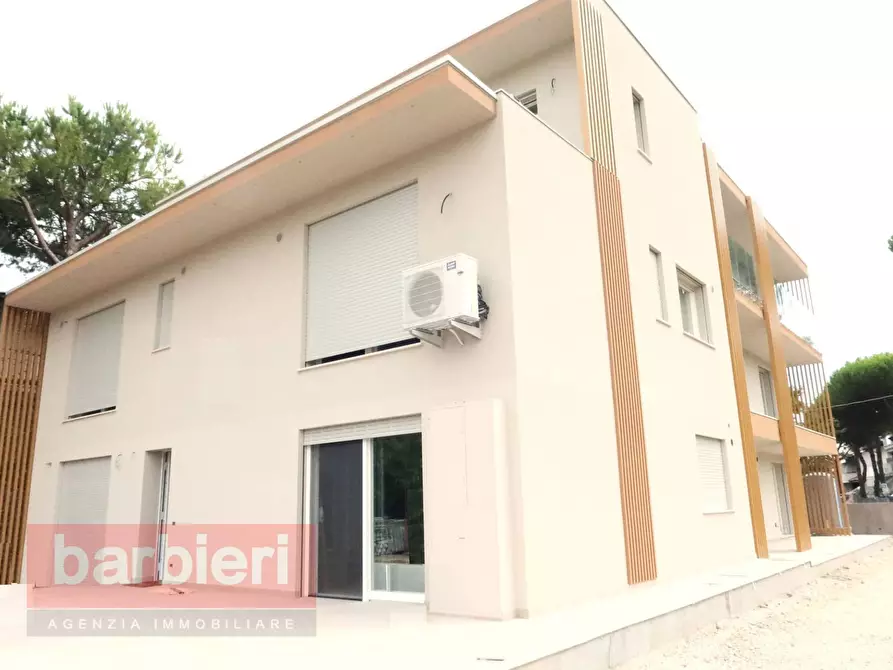 Immagine 4 di Appartamento in vendita  in Caduti per la Libertà a Cervia