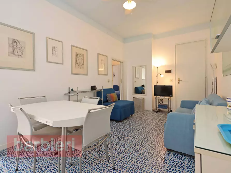 Immagine 5 di Appartamento in vendita  in Viale Romagna 420 a Ravenna