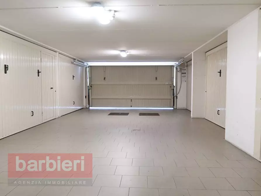 Immagine 38 di Appartamento in vendita  in Via Martiri Fantini 33A a Cervia