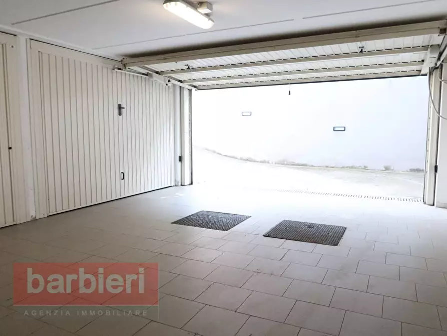 Immagine 40 di Appartamento in vendita  in Via Martiri Fantini 33A a Cervia