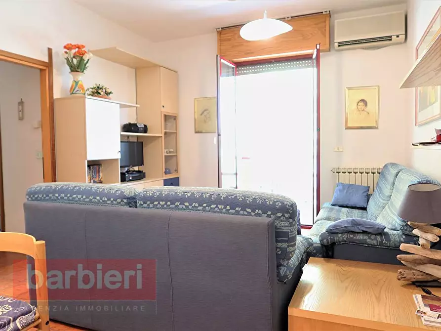 Immagine 6 di Appartamento in vendita  in Lungomare Grazia Deledda 38 a Cervia