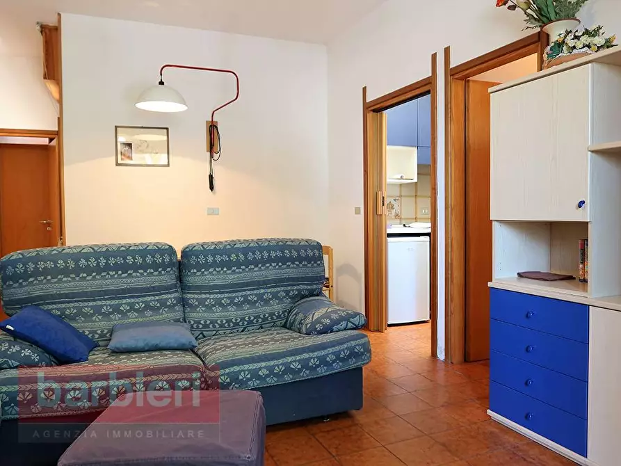 Immagine 11 di Appartamento in vendita  in Lungomare Grazia Deledda 38 a Cervia