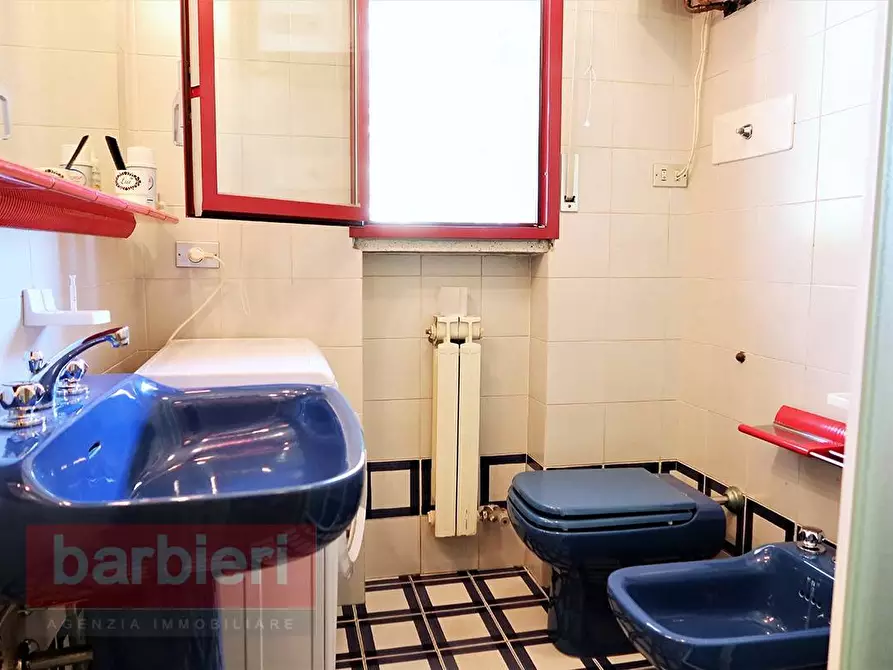 Immagine 27 di Appartamento in vendita  in Lungomare Grazia Deledda 38 a Cervia