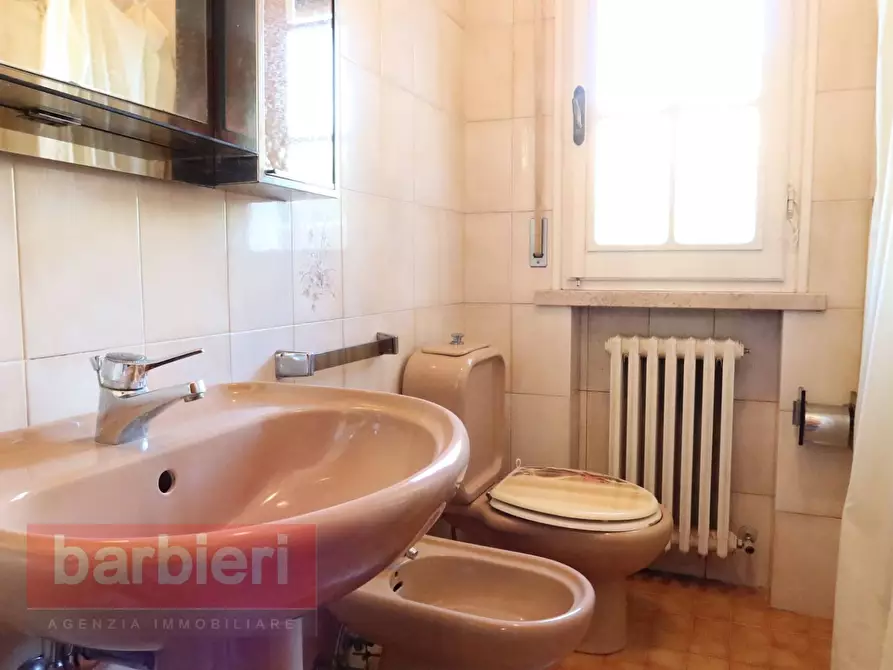 Immagine 34 di Villa in vendita  in via beneficio 2° tronco 5 a Cervia