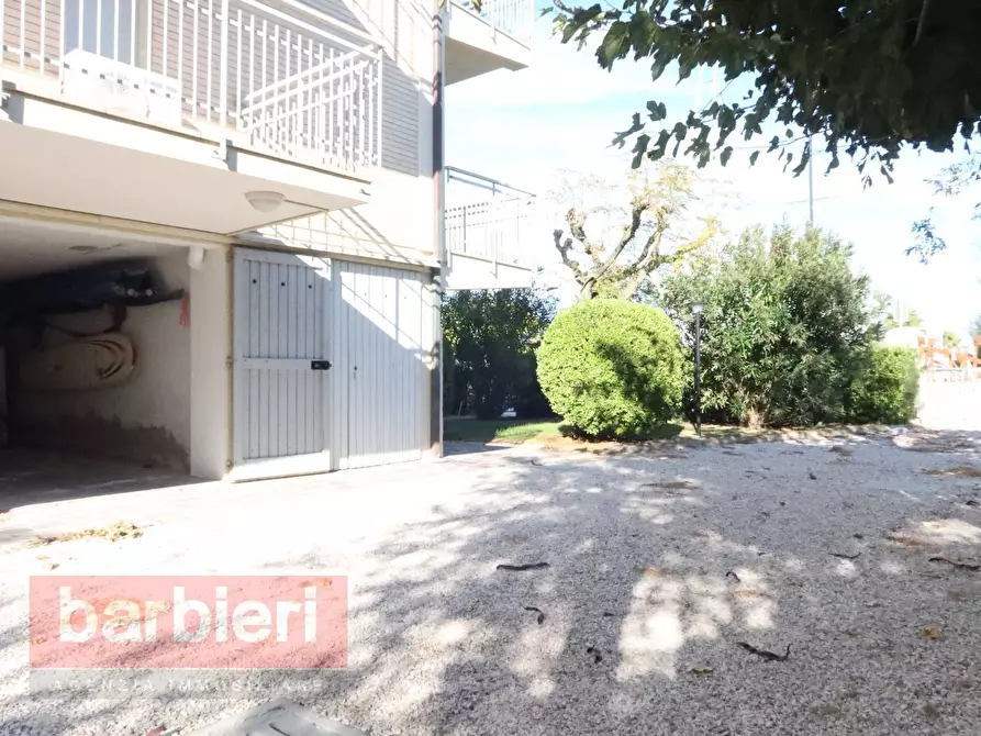 Immagine 33 di Appartamento in vendita  in viale due giugno 12 A a Cervia