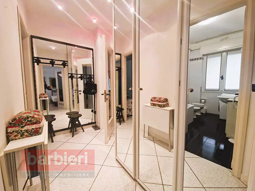 Immagine 13 di Appartamento in vendita  in viale luigi cadorna 12 a Cervia