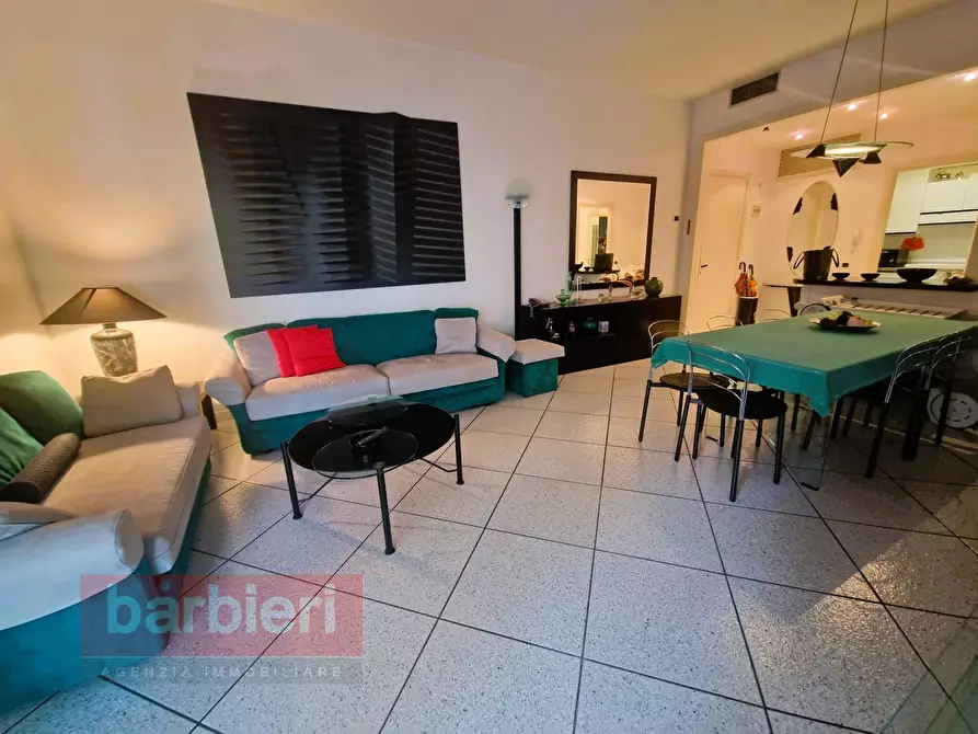 Immagine 19 di Appartamento in vendita  in viale luigi cadorna 12 a Cervia