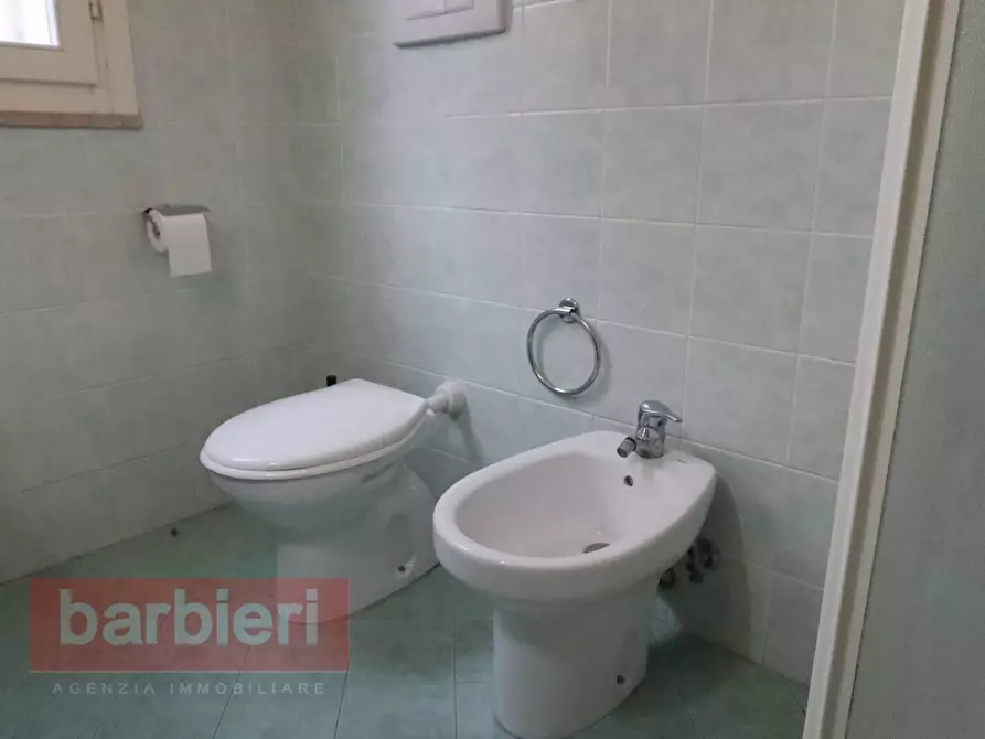 Immagine 23 di Appartamento in vendita  in via Vesuvio 1 a Cervia