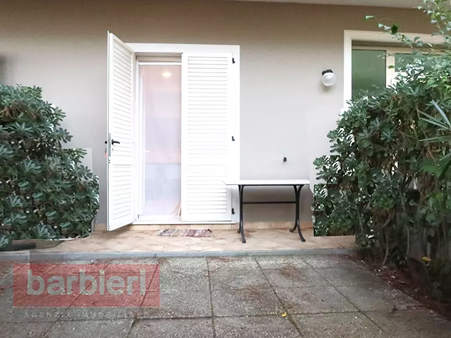 Immagine 4 di Appartamento in vendita  in via Vesuvio 1 a Cervia