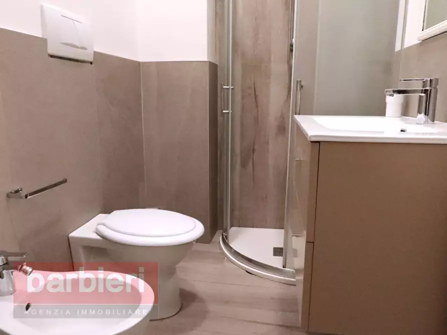 Immagine 27 di Appartamento in vendita  in via Vesuvio 1 a Cervia