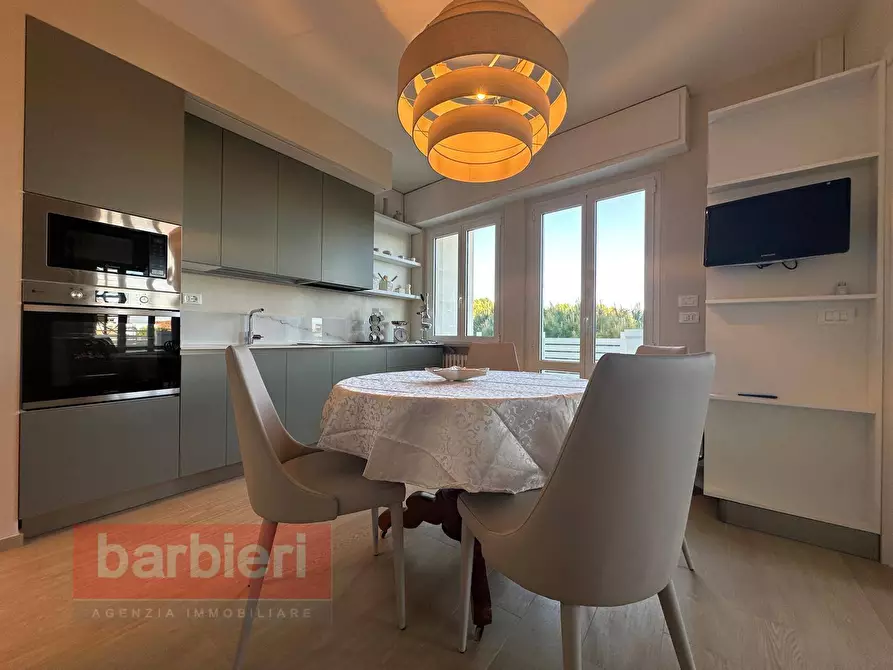 Immagine 8 di Appartamento in vendita  in Viale Paisiello 23 a Cervia