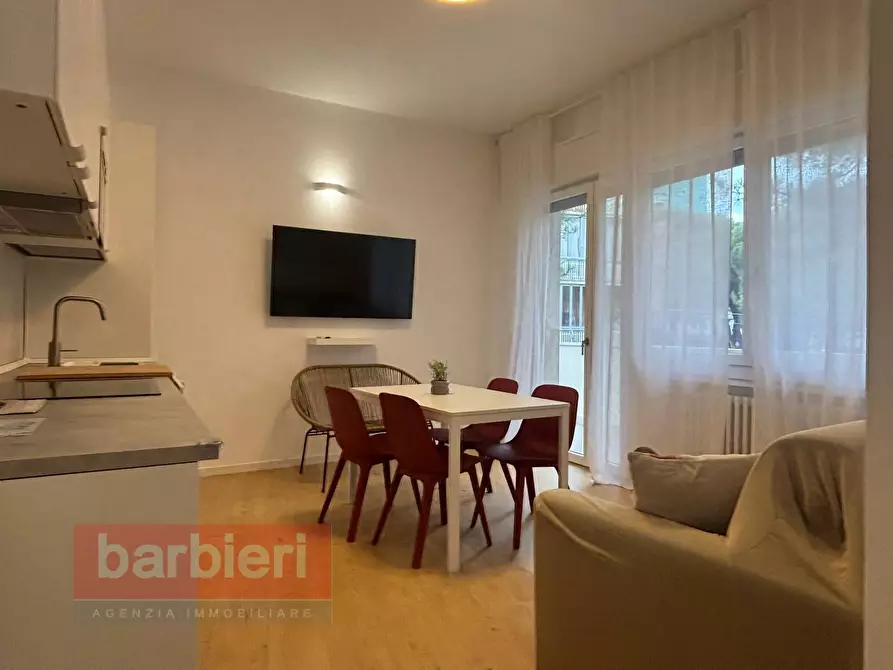 Immagine 9 di Appartamento in vendita  in Viale Rismondo 1 a Cervia