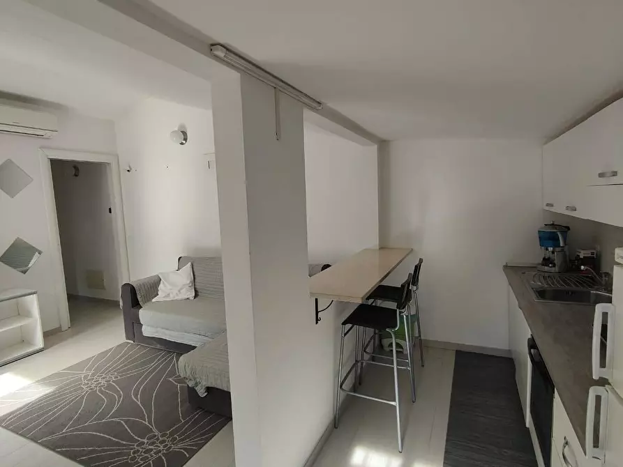 Immagine 1 di Appartamento in affitto  in circonvallazione Sacchetti a Cervia