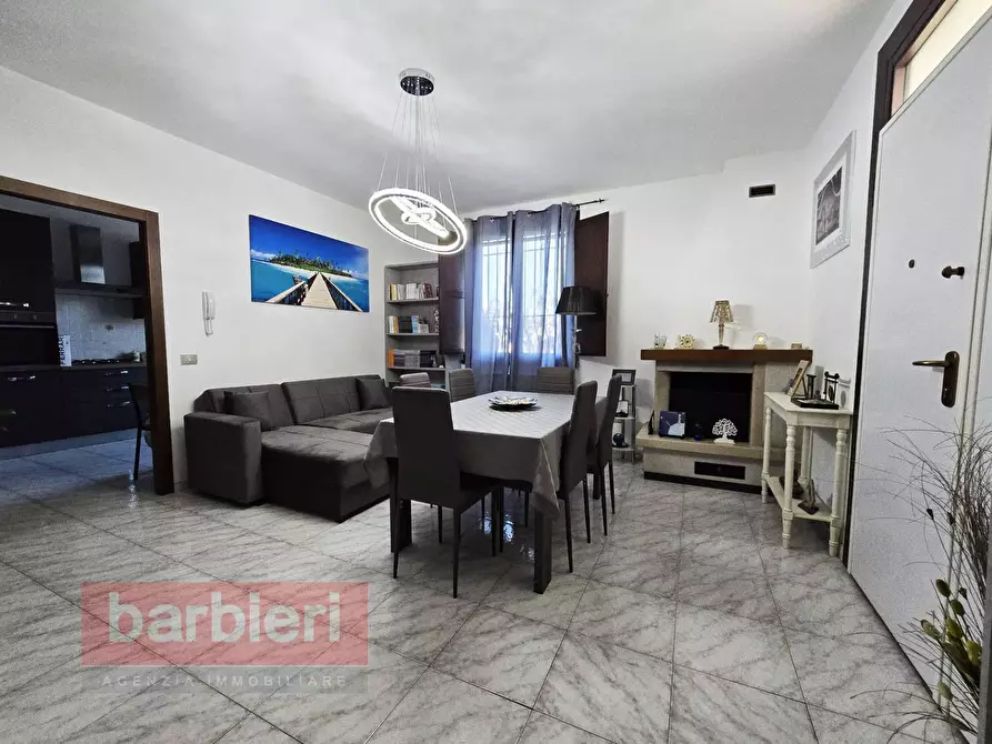 Immagine 3 di Casa semindipendente in vendita  in Via Pio La Torre 5 a Ravenna