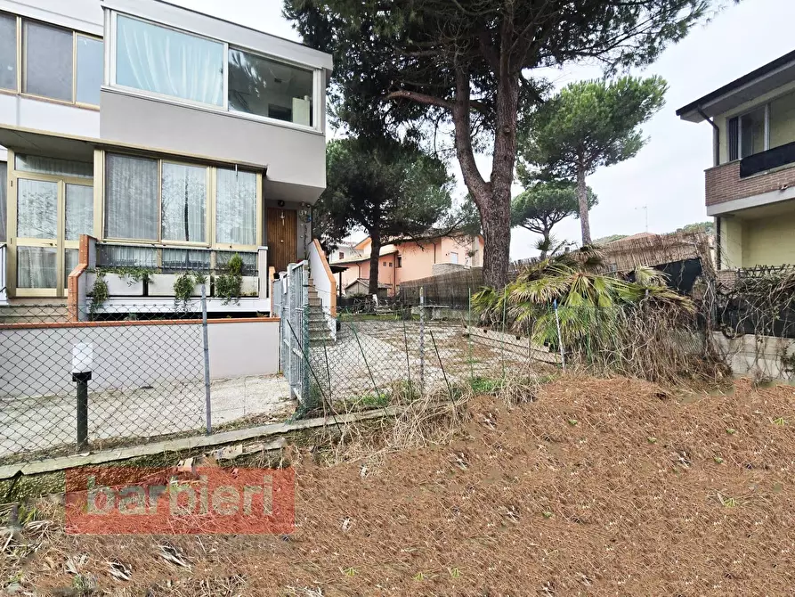 Immagine 1 di Appartamento in vendita  in Via Bucaneve 17 a Cervia