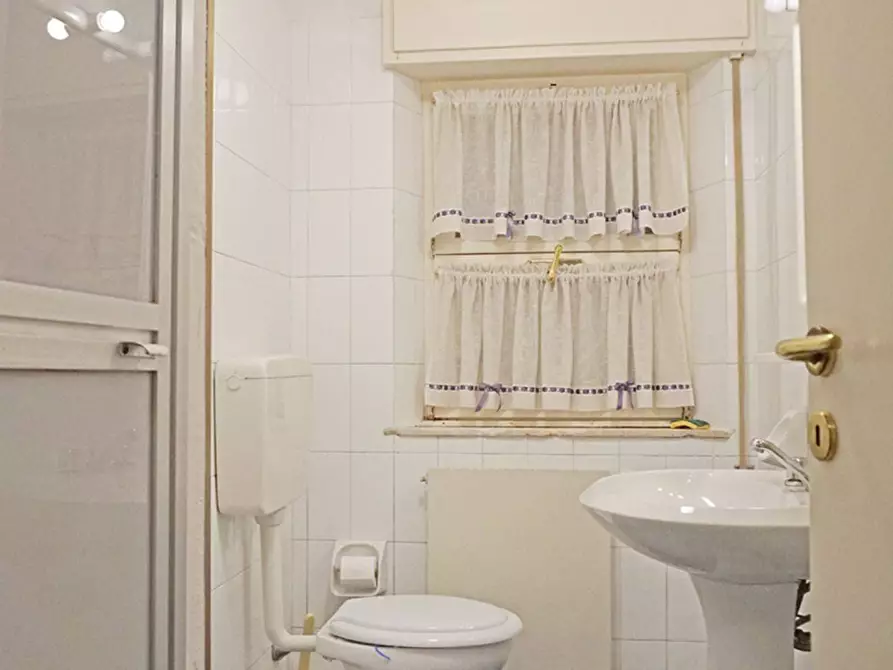 Immagine 12 di Appartamento in affitto  in Viale Milano 32 a Cervia