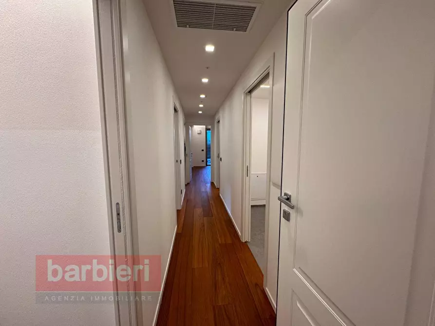 Immagine 5 di Appartamento in affitto  in Viale Tiziano 14 a Cervia