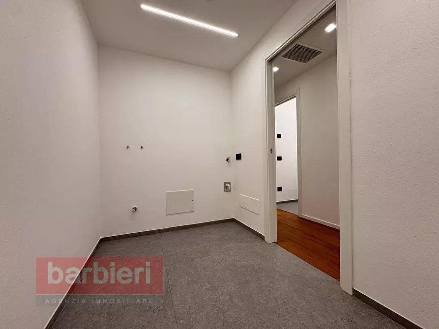 Immagine 11 di Appartamento in affitto  in Viale Tiziano 14 a Cervia