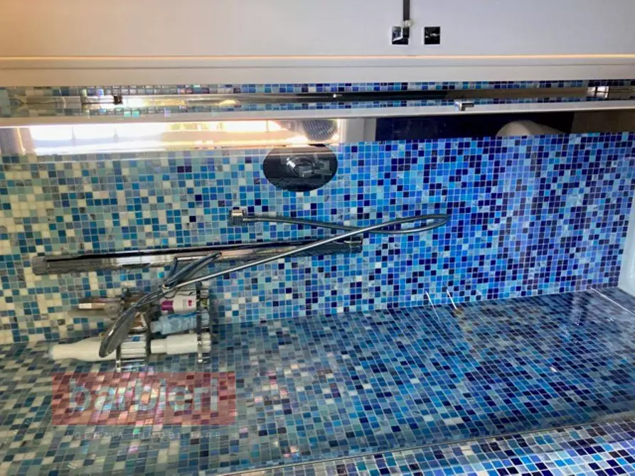 Immagine 18 di Appartamento in vendita  in via mercadante a Cervia