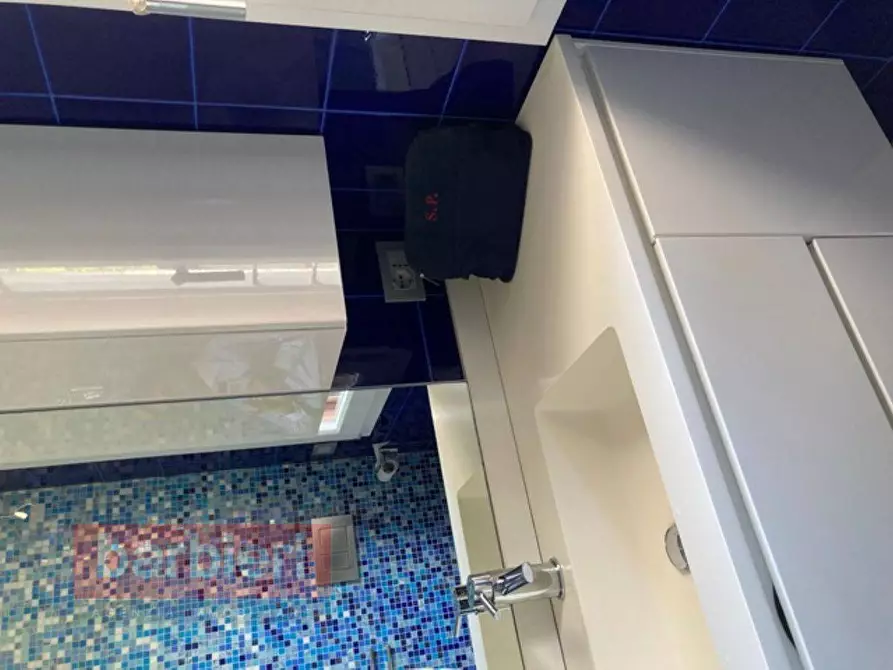 Immagine 17 di Appartamento in vendita  in via mercadante a Cervia