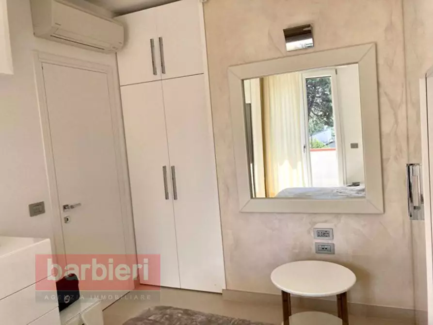 Immagine 12 di Appartamento in vendita  in via mercadante a Cervia