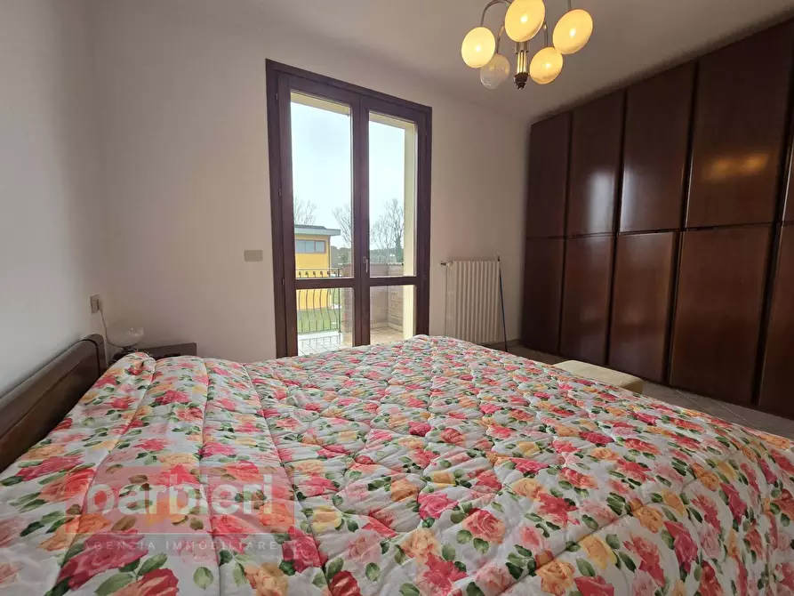 Immagine 17 di Appartamento in vendita  in Viale del Sagittario a Cervia