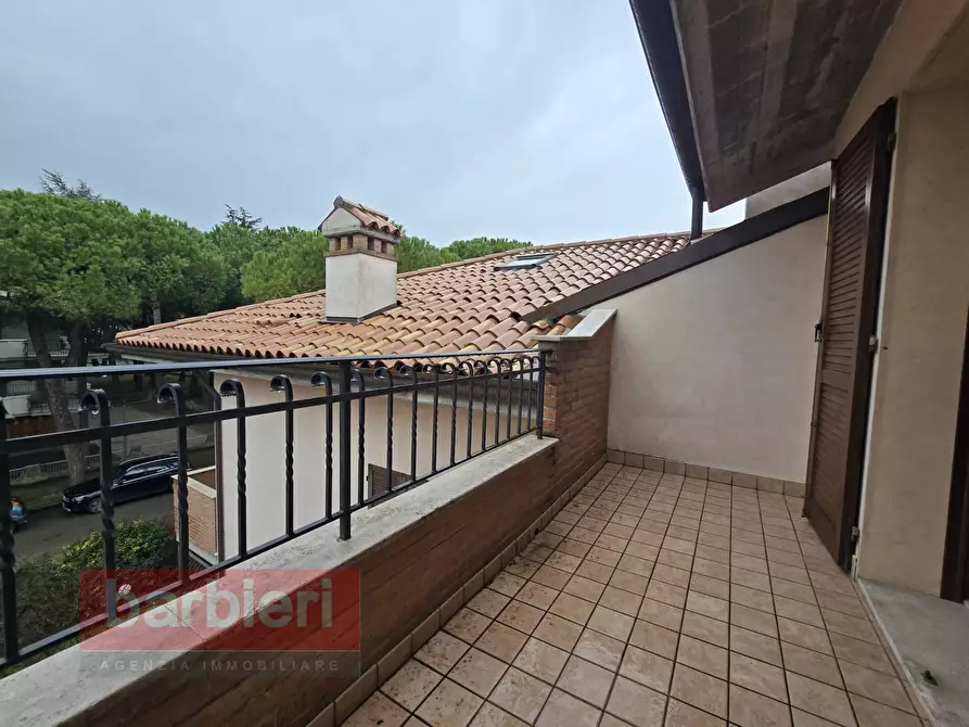 Immagine 28 di Appartamento in vendita  in Viale del Sagittario a Cervia