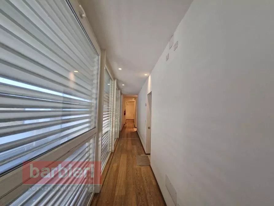 Immagine 3 di Negozio in vendita  in Viale Due Giugno a Cervia