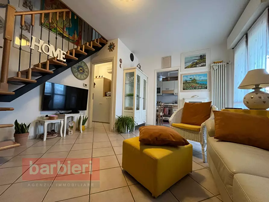 Immagine 5 di Appartamento in vendita  in Via Martiri Fantini a Cervia