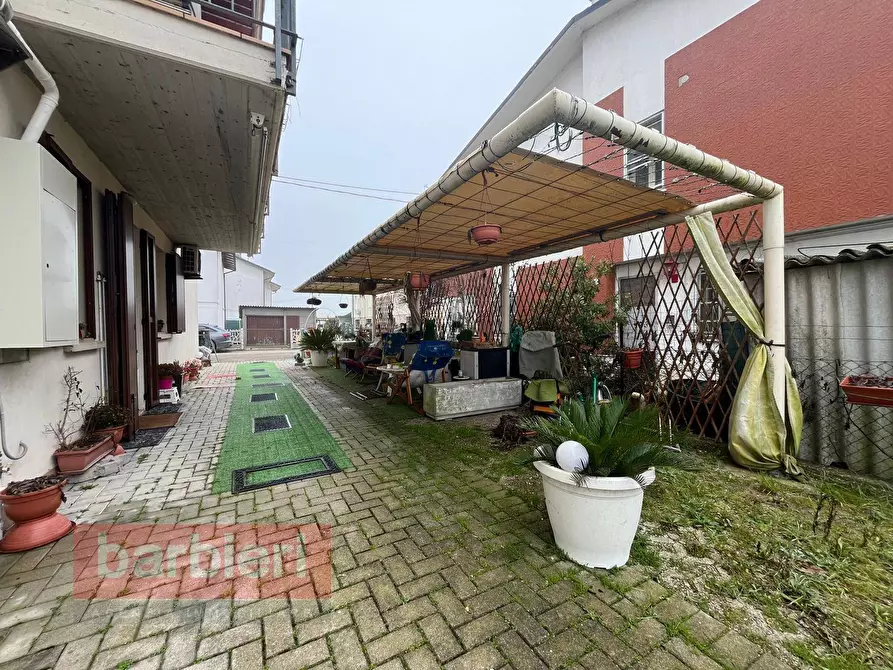 Immagine 22 di Appartamento in vendita  in Via Trentino a Ravenna