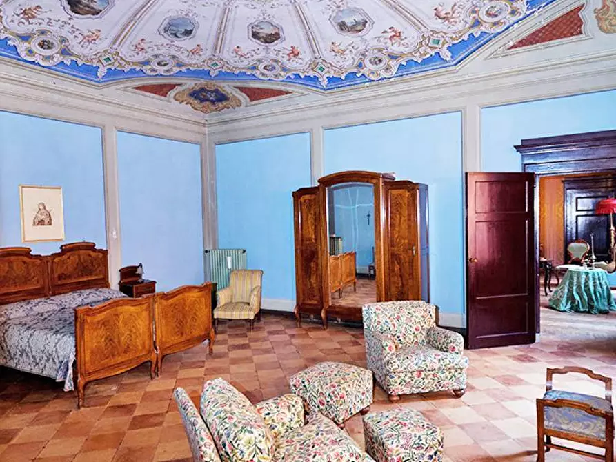 Immagine 1 di Villa in vendita  in Via Cavour 19 a Meldola