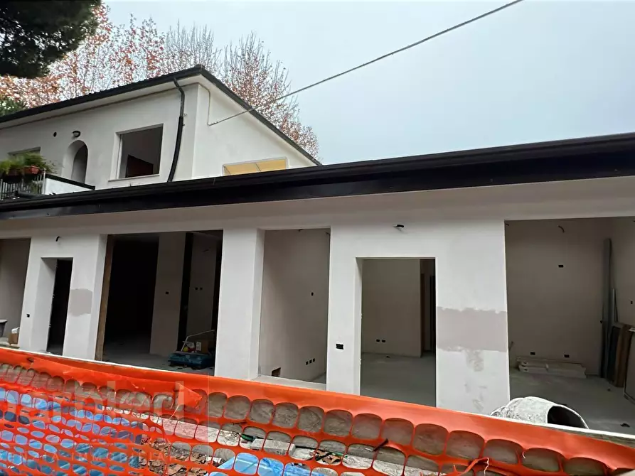 Immagine 8 di Appartamento in vendita  in viale emilia a Cervia