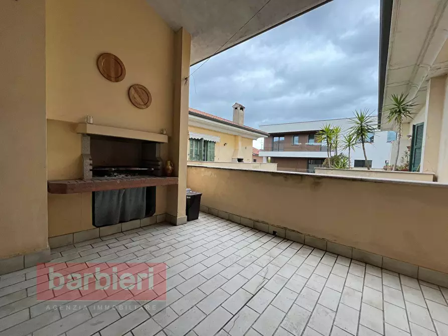 Immagine 8 di Appartamento in vendita  in PIAZZALE ARTUSI 4 a Cervia