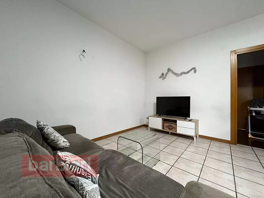 Immagine 5 di Appartamento in vendita  in PIAZZALE ARTUSI 4 a Cervia