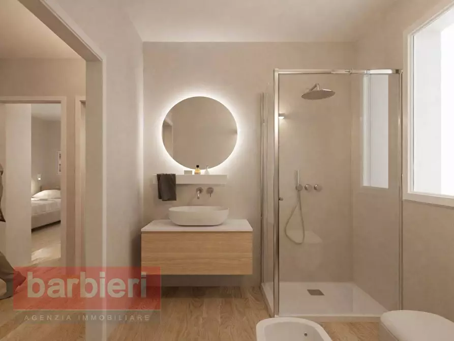 Immagine 5 di Appartamento in vendita  in Viale Mascagni a Cervia