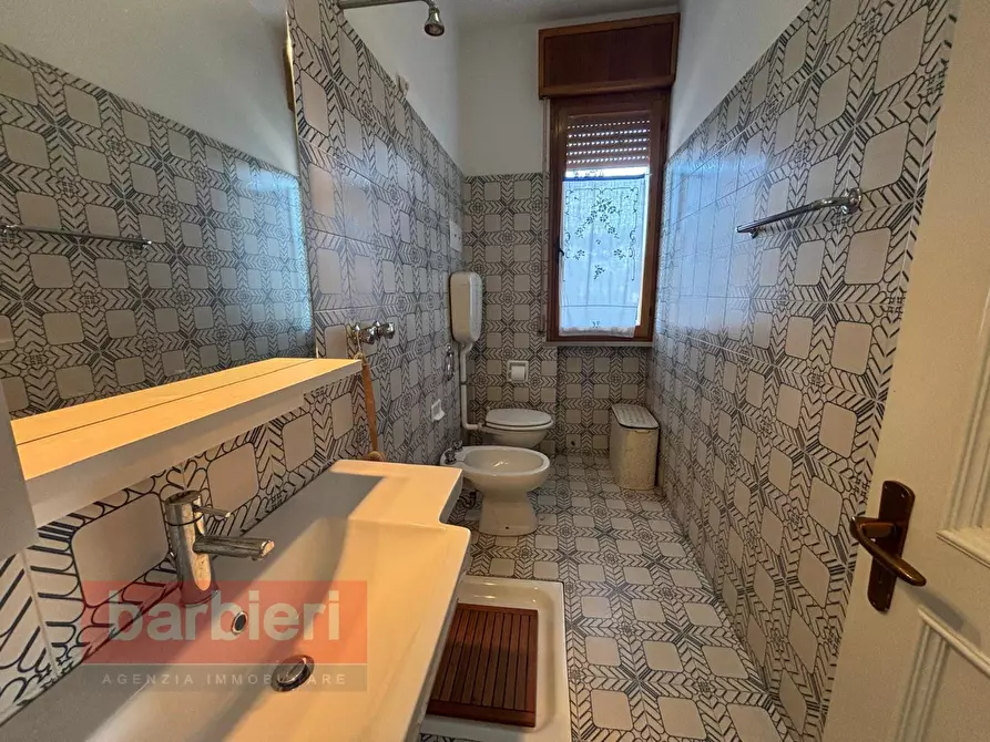 Immagine 31 di Appartamento in vendita  in viale Ravenna 55 a Cervia