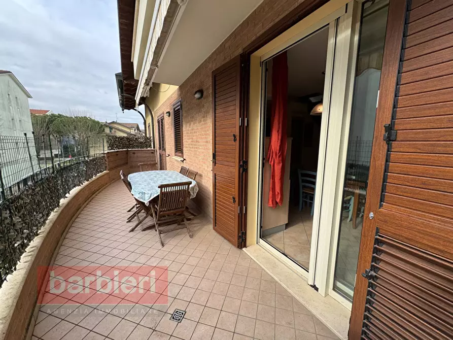 Immagine 2 di Appartamento in vendita  in VIA FIENILONE 52 a Cervia