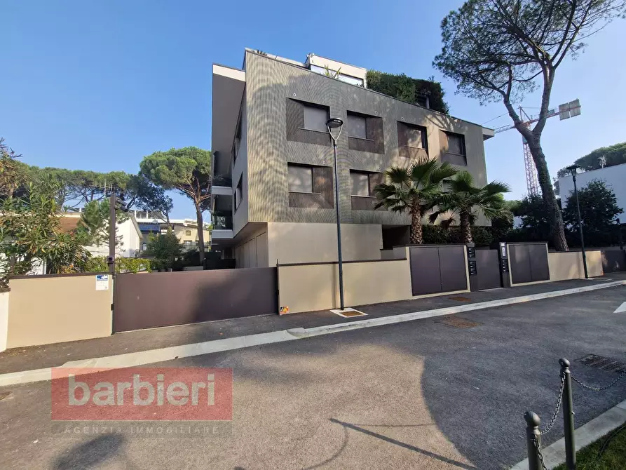 Immagine 1 di Appartamento in vendita  in Via Tiziano 14 a Cervia