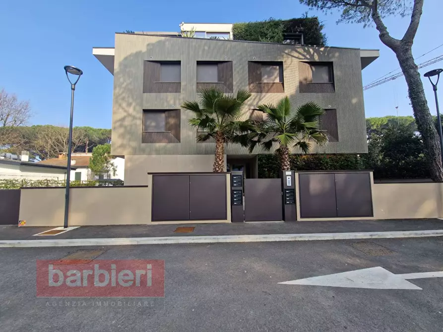 Immagine 5 di Appartamento in vendita  in Via Tiziano 14 a Cervia