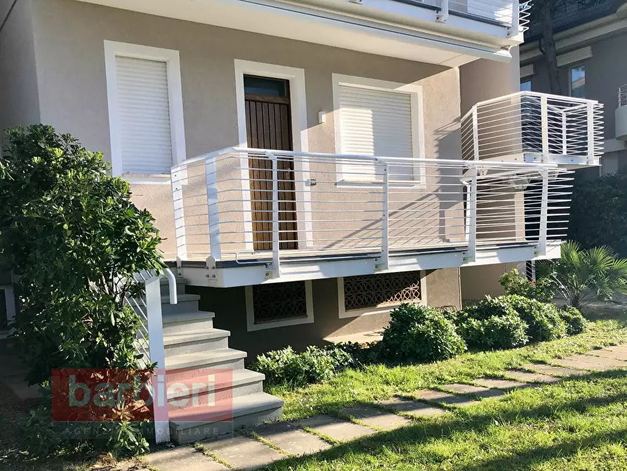 Immagine 1 di Appartamento in affitto  in viale Spontini 10 a Cervia