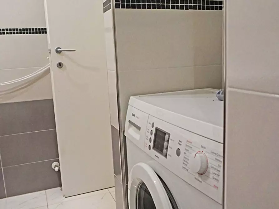 Immagine 25 di Appartamento in affitto  in viale Spontini 10 a Cervia