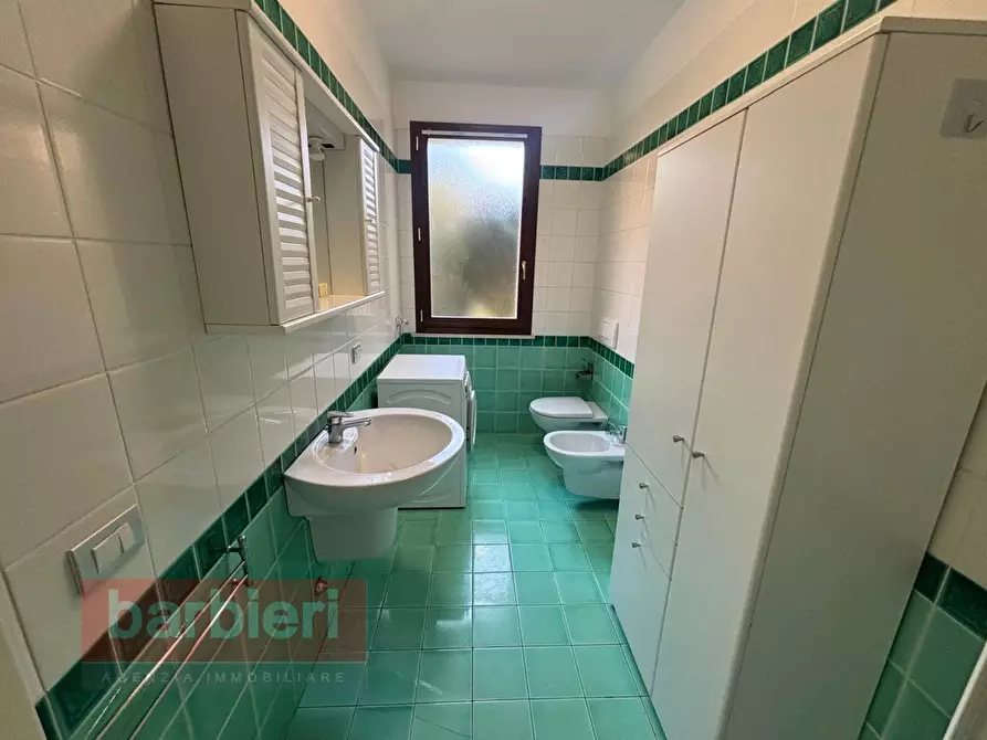 Immagine 25 di Appartamento in vendita  in Viale Dante 59/A a Cervia
