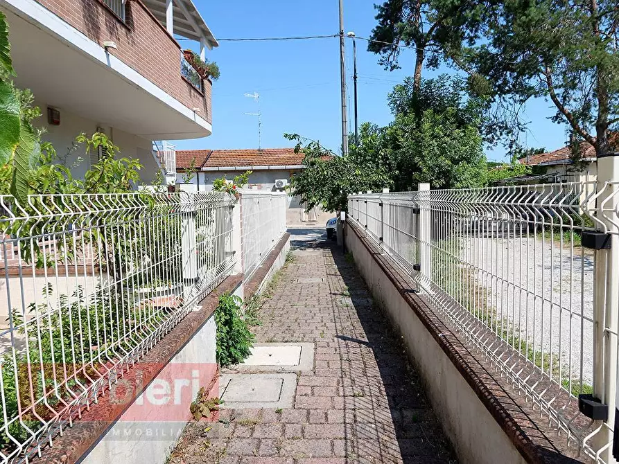 Immagine 2 di Appartamento in vendita  in Via Orfanelle 4 a Ravenna