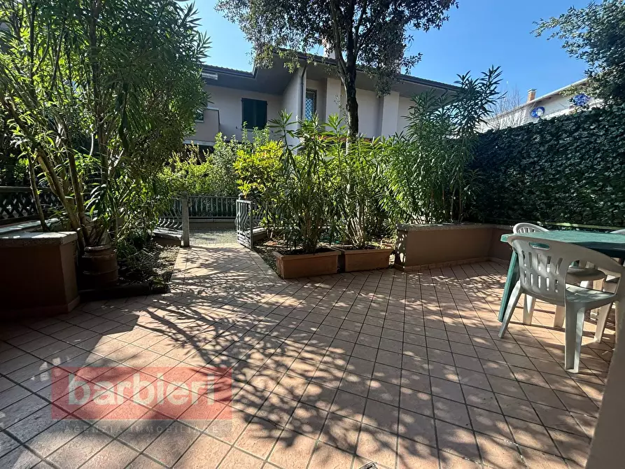 Immagine 2 di Appartamento in affitto  in Viale Alfredo Oriani 81 a Cervia