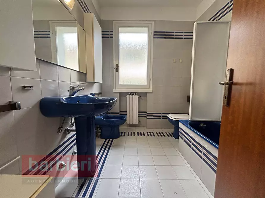 Immagine 17 di Villa in affitto  in viale Carducci 23 a Cervia