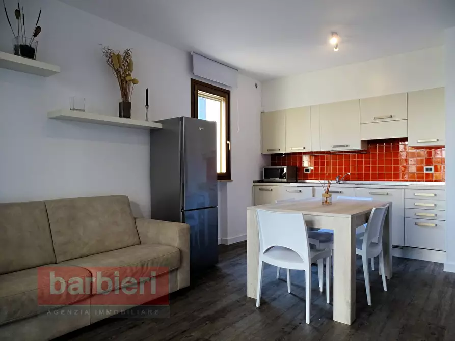 Immagine 12 di Appartamento in vendita  in via del veronese 18 a Cervia