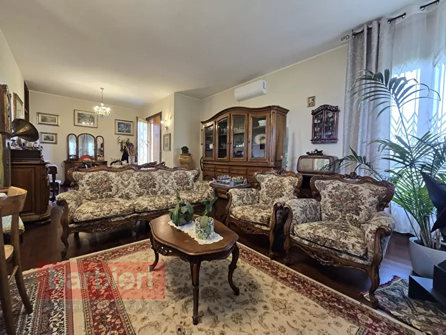 Immagine 10 di Villa in vendita  in Via Salra 52 a Cervia