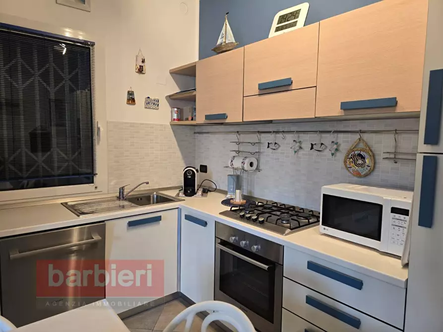 Immagine 7 di Appartamento in vendita  in via pinarella 2 a Cervia