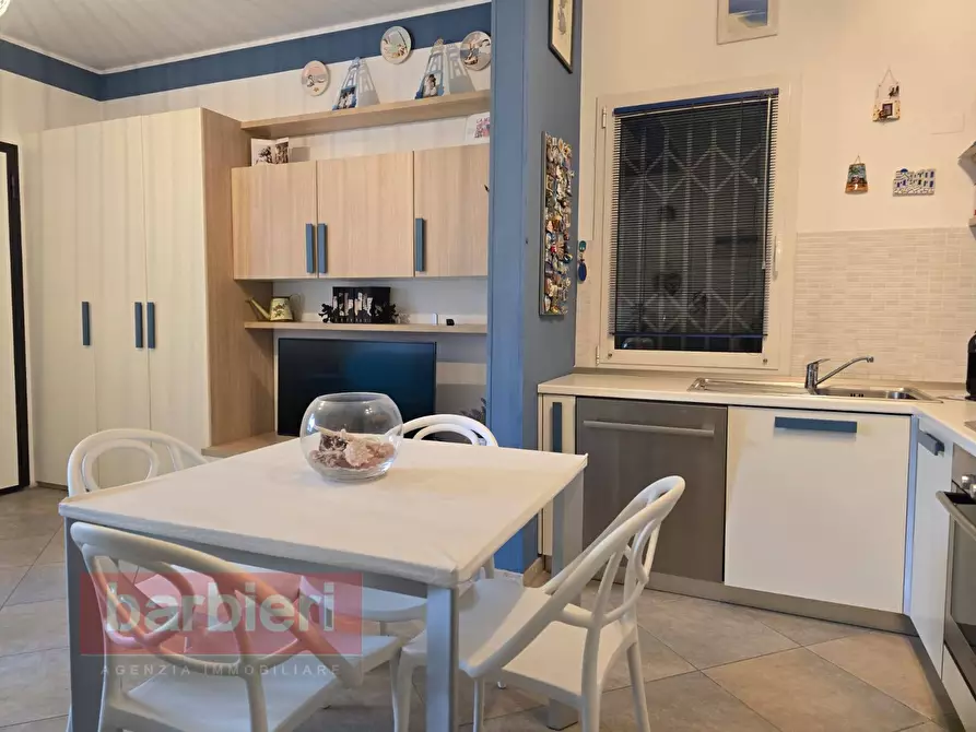 Immagine 2 di Appartamento in vendita  in via pinarella 2 a Cervia