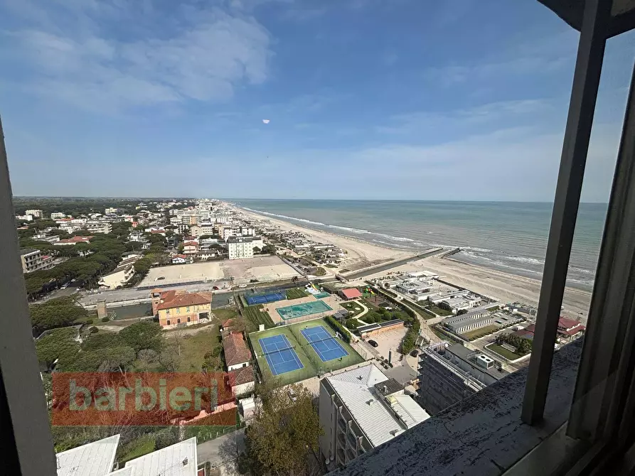 Immagine 14 di Appartamento in vendita  in VIALE FORLì a Cervia